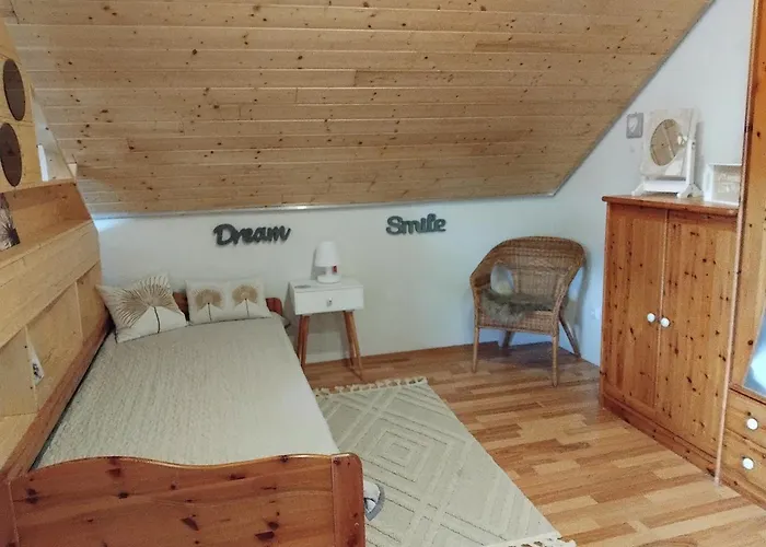 Ferienwohnung Monteurwohnung Pusteblume